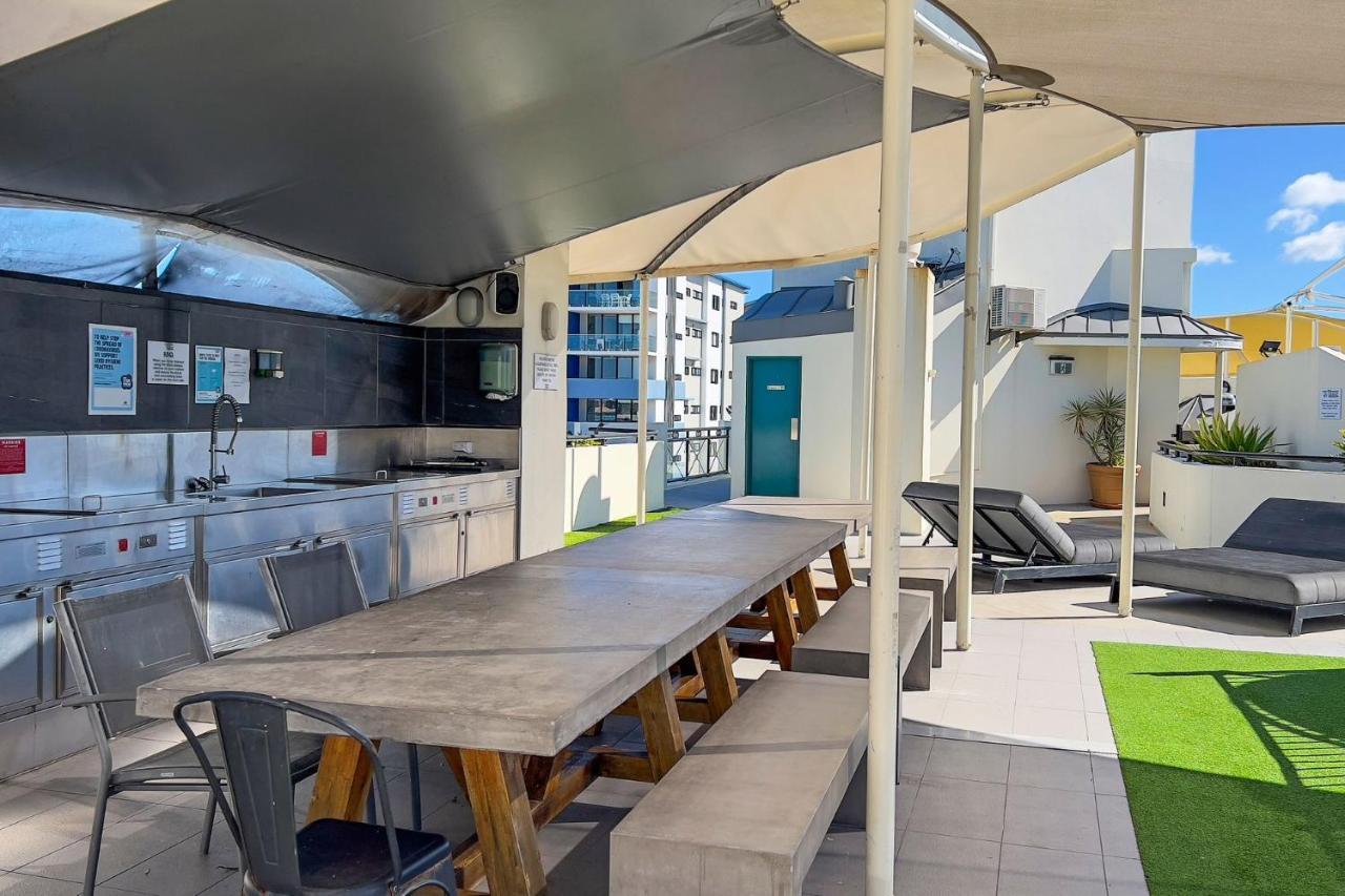 2 Bedroom Apartment, Sleeps 5 In Central Mooloolaba Resort エクステリア 写真